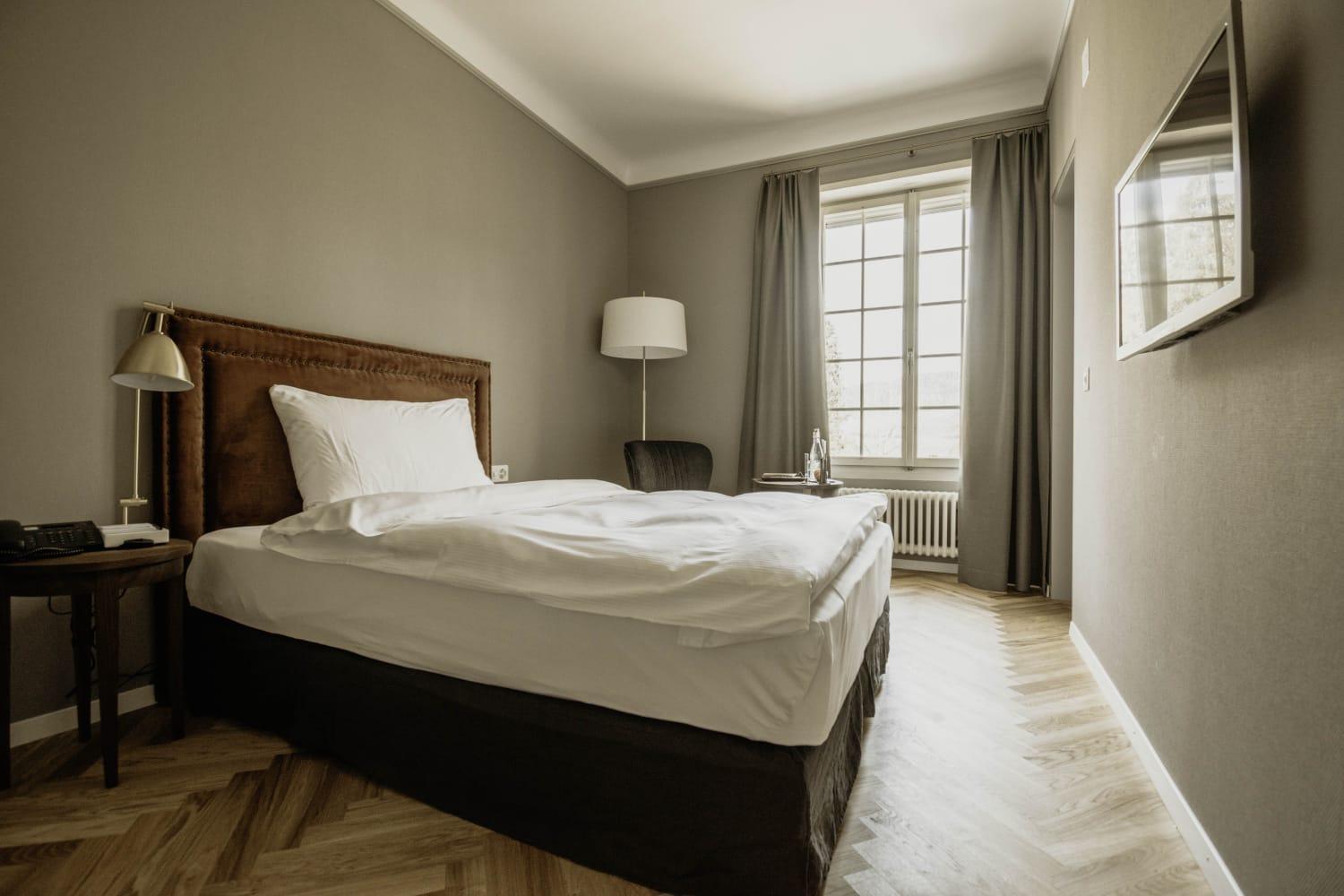 ชลอสส์ ฮูนิเกน Hotel Konolfingen ภายนอก รูปภาพ