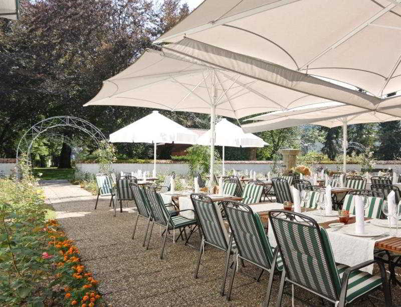 ชลอสส์ ฮูนิเกน Hotel Konolfingen ร้านอาหาร รูปภาพ