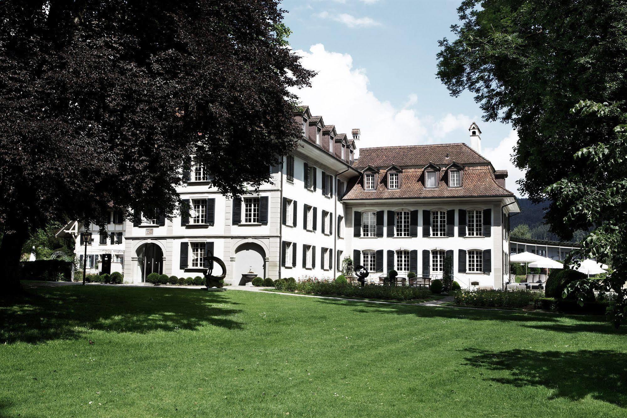 ชลอสส์ ฮูนิเกน Hotel Konolfingen ภายนอก รูปภาพ